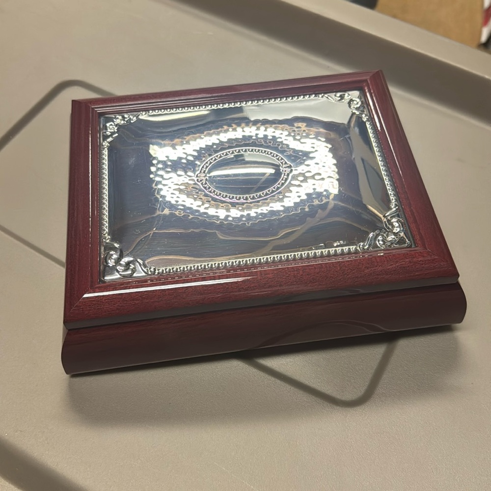 Jewellery box with silver topping hardwood varnish purchased in Italy